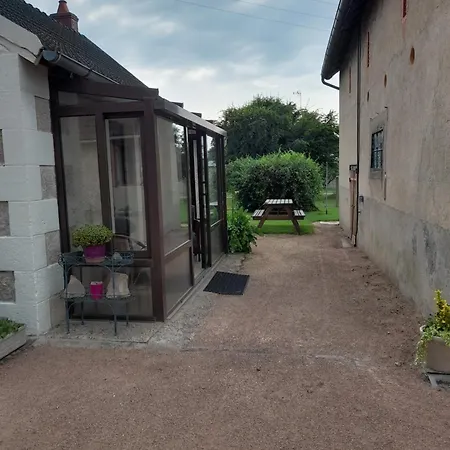 Maison Proche Le Pal 4Kms Thiel-sur-Acolin Exterior photo
