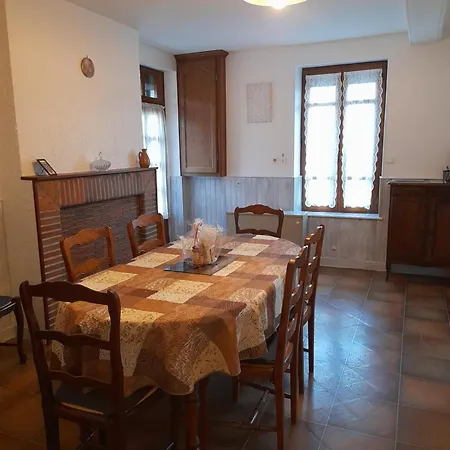 Maison Proche Le Pal 4Kms Thiel-sur-Acolin Exterior photo