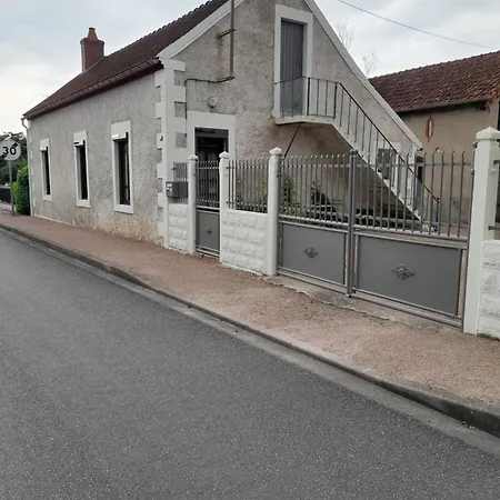 Maison Proche Le Pal 4Kms Thiel-sur-Acolin Exterior photo